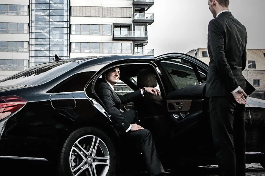 Minicabs Bush Hill Services